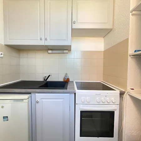דירה Climatise Avec Terrasse Et Parking A 500m De La De - Fr-1-338-144 *