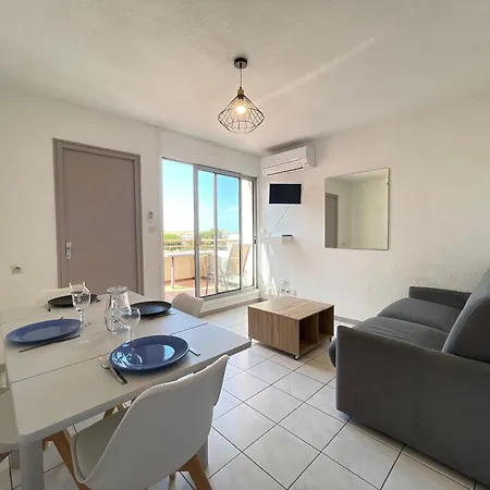 דירה Climatise Avec Terrasse Et Parking A 500m De La De - Fr-1-338-144